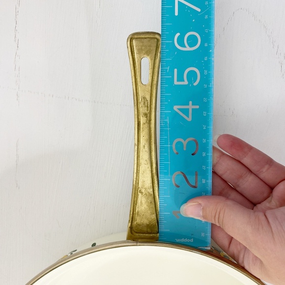 Vintage Enamelware Floral Frying Pan Brass Handle 10" - Picture 14 of 16
